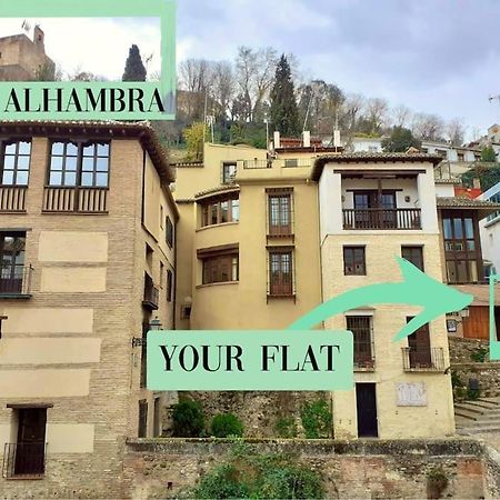 Cosy Flat / Literally At The Foot Of Alhambra Granada Exterior foto